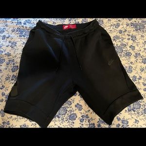 Nike Sportswear Tech Fleece Shorts S